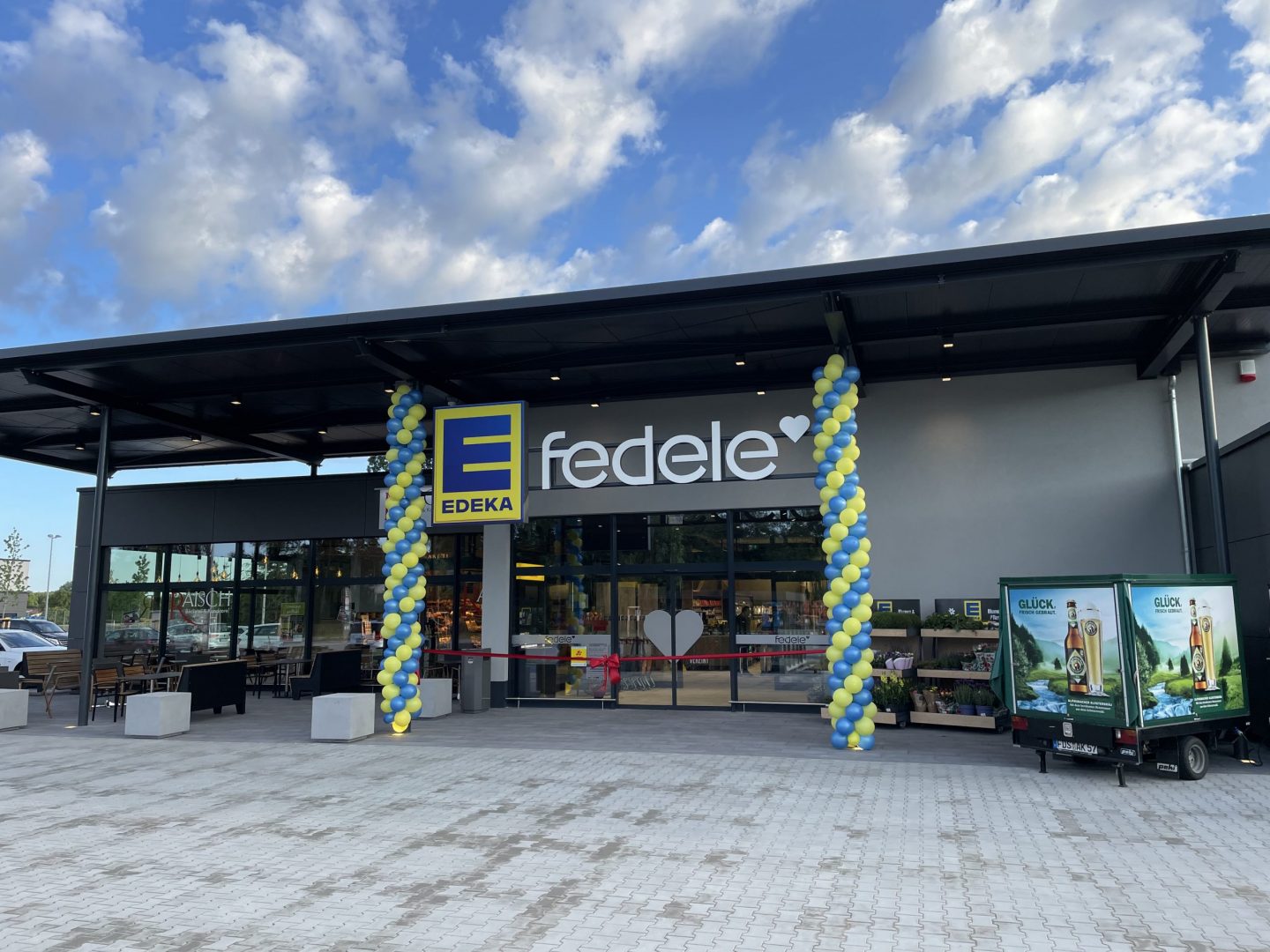EDEKA Fedele eröffnet energieeffizienten Markt mit regionaler Vielfalt in Engelsbrand